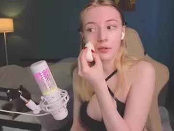 cam to cam sexiness with Girls streamers. Explore the newest collection of intense camshows from our capable horny hosts.