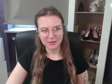 cam to cam sexiness with Girls streamers. Explore the newest collection of intense camshows from our capable horny hosts.