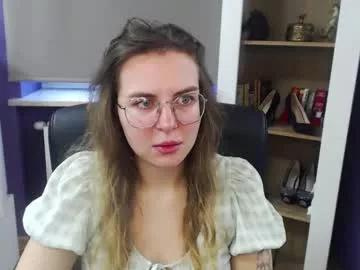 cam to cam sexiness with Girls streamers. Explore the newest collection of intense camshows from our capable horny hosts.