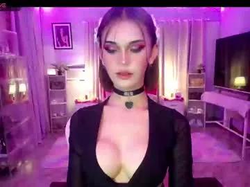 cam to cam sexiness with Girls streamers. Explore the newest collection of intense camshows from our capable horny hosts.