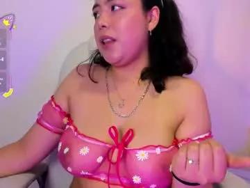 cam to cam sexiness with Girls streamers. Explore the newest collection of intense camshows from our capable horny hosts.