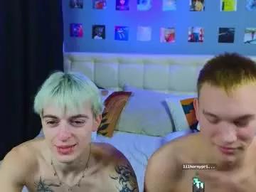 cam to cam sexiness with Girls streamers. Explore the newest collection of intense camshows from our capable horny hosts.