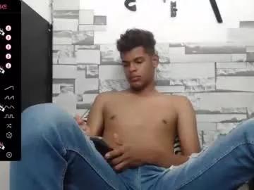 cam to cam sexiness with Girls streamers. Explore the newest collection of intense camshows from our capable horny hosts.