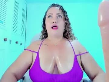 cam to cam sexiness with Girls streamers. Explore the newest collection of intense camshows from our capable horny hosts.