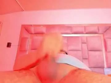 cam to cam sexiness with Girls streamers. Explore the newest collection of intense camshows from our capable horny hosts.