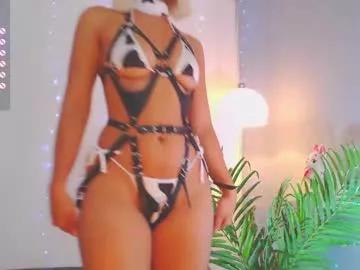 cam to cam sexiness with Girls streamers. Explore the newest collection of intense camshows from our capable horny hosts.