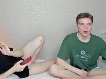 cam to cam sexiness with Girls streamers. Explore the newest collection of intense camshows from our capable horny hosts.