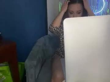 cam to cam sexiness with Girls streamers. Explore the newest collection of intense camshows from our capable horny hosts.