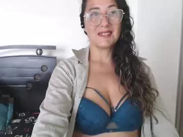 cam to cam sexiness with Girls streamers. Explore the newest collection of intense camshows from our capable horny hosts.
