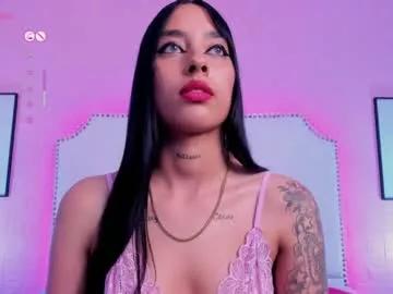 cam to cam sexiness with Girls streamers. Explore the newest collection of intense camshows from our capable horny hosts.