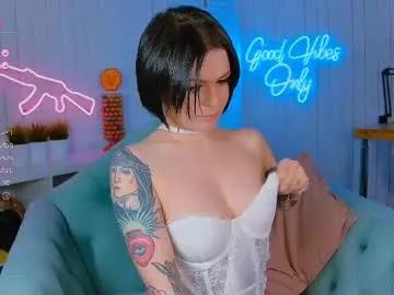 cam to cam sexiness with Girls streamers. Explore the newest collection of intense camshows from our capable horny hosts.