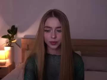 cam to cam sexiness with Girls streamers. Explore the newest collection of intense camshows from our capable horny hosts.
