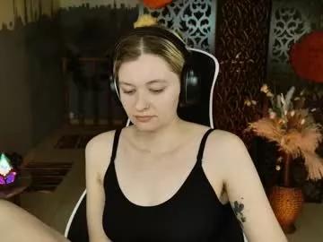 cam to cam sexiness with Girls streamers. Explore the newest collection of intense camshows from our capable horny hosts.