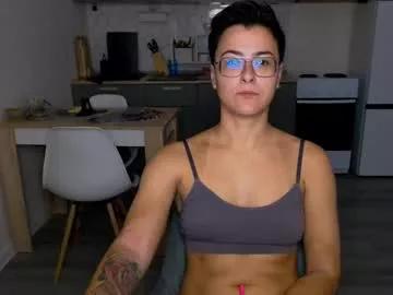 cam to cam sexiness with Girls streamers. Explore the newest collection of intense camshows from our capable horny hosts.