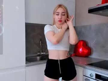 cam to cam sexiness with Girls streamers. Explore the newest collection of intense camshows from our capable horny hosts.