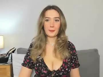 cam to cam sexiness with Girls streamers. Explore the newest collection of intense camshows from our capable horny hosts.