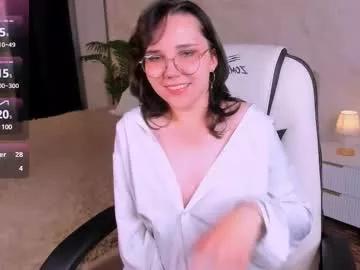 cam to cam sexiness with Girls streamers. Explore the newest collection of intense camshows from our capable horny hosts.