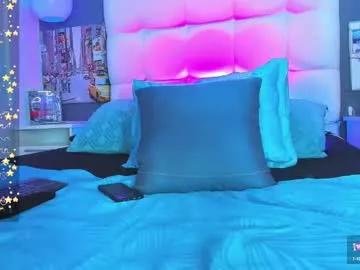 cam to cam sexiness with Girls streamers. Explore the newest collection of intense camshows from our capable horny hosts.