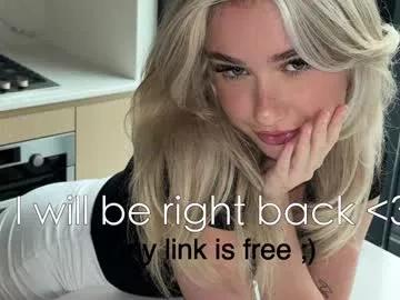 cam to cam sexiness with Girls streamers. Explore the newest collection of intense camshows from our capable horny hosts.