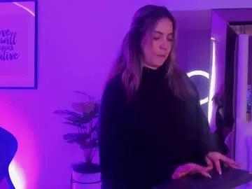 cam to cam sexiness with Girls streamers. Explore the newest collection of intense camshows from our capable horny hosts.