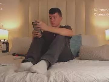 cam to cam sexiness with Girls streamers. Explore the newest collection of intense camshows from our capable horny hosts.