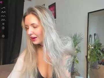 cam to cam sexiness with Girls streamers. Explore the newest collection of intense camshows from our capable horny hosts.