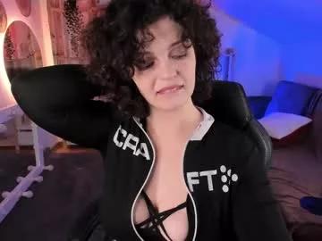 cam to cam sexiness with Girls streamers. Explore the newest collection of intense camshows from our capable horny hosts.