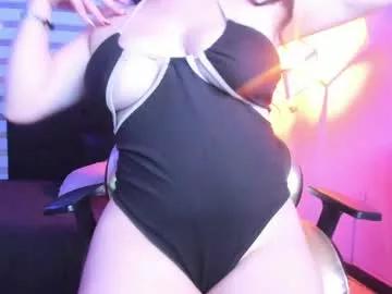 cam to cam sexiness with Girls streamers. Explore the newest collection of intense camshows from our capable horny hosts.