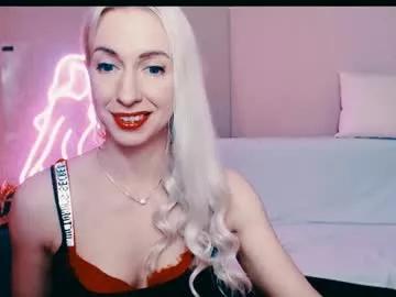 cam to cam sexiness with Girls streamers. Explore the newest collection of intense camshows from our capable horny hosts.