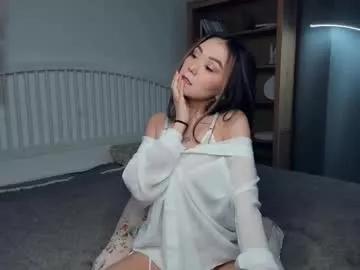 cam to cam sexiness with Girls streamers. Explore the newest collection of intense camshows from our capable horny hosts.