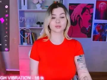 cam to cam sexiness with Girls streamers. Explore the newest collection of intense camshows from our capable horny hosts.
