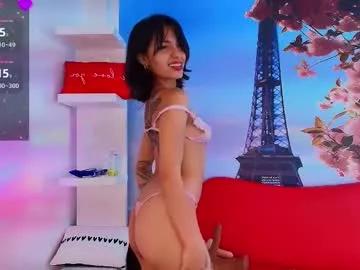 cam to cam sexiness with Girls streamers. Explore the newest collection of intense camshows from our capable horny hosts.