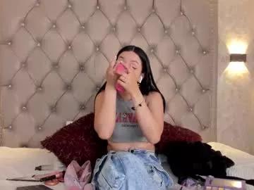 cam to cam sexiness with Girls streamers. Explore the newest collection of intense camshows from our capable horny hosts.