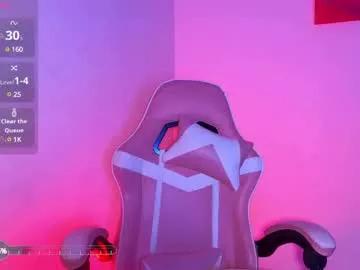 cam to cam sexiness with Girls streamers. Explore the newest collection of intense camshows from our capable horny hosts.