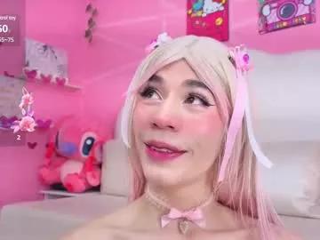 cam to cam sexiness with Girls streamers. Explore the newest collection of intense camshows from our capable horny hosts.