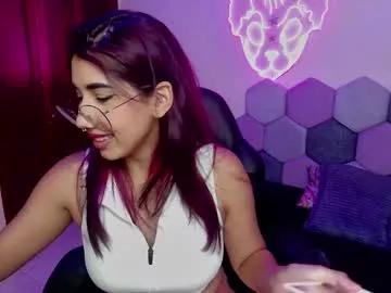 cam to cam sexiness with Girls streamers. Explore the newest collection of intense camshows from our capable horny hosts.