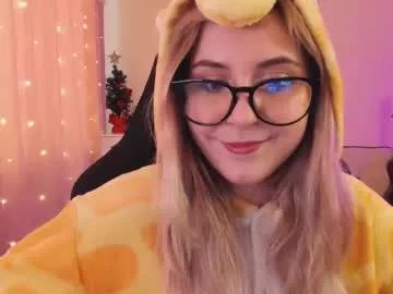cam to cam sexiness with Girls streamers. Explore the newest collection of intense camshows from our capable horny hosts.
