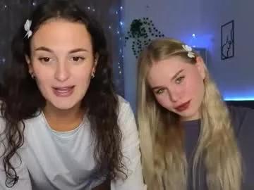 cam to cam sexiness with Girls streamers. Explore the newest collection of intense camshows from our capable horny hosts.