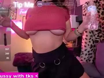cam to cam sexiness with Girls streamers. Explore the newest collection of intense camshows from our capable horny hosts.