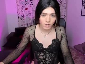 cam to cam sexiness with Girls streamers. Explore the newest collection of intense camshows from our capable horny hosts.