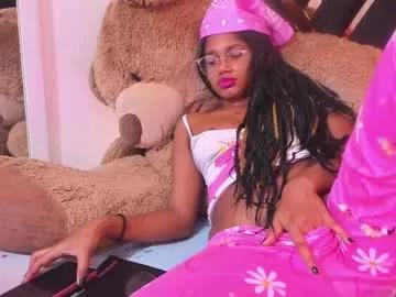 cam to cam sexiness with Girls streamers. Explore the newest collection of intense camshows from our capable horny hosts.