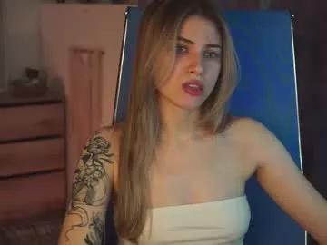 cam to cam sexiness with Girls streamers. Explore the newest collection of intense camshows from our capable horny hosts.