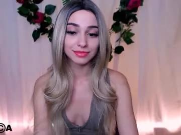 cam to cam sexiness with Girls streamers. Explore the newest collection of intense camshows from our capable horny hosts.