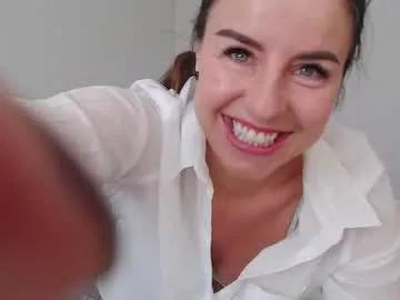 Girls and cam2cam: Watch as these experienced streamers exhibit their gorgeous lingerie and spicy curves on video!