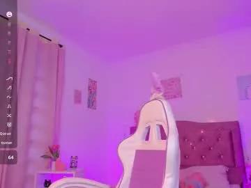 cam to cam sexiness with Girls streamers. Explore the newest collection of intense camshows from our capable horny hosts.