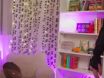cam to cam sexiness with Girls streamers. Explore the newest collection of intense camshows from our capable horny hosts.