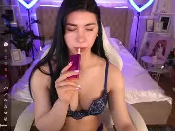cam to cam sexiness with Girls streamers. Explore the newest collection of intense camshows from our capable horny hosts.