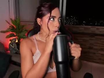 cam to cam sexiness with Girls streamers. Explore the newest collection of intense camshows from our capable horny hosts.