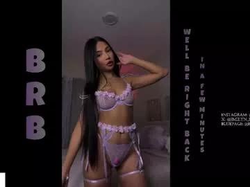 cam to cam sexiness with Girls streamers. Explore the newest collection of intense camshows from our capable horny hosts.