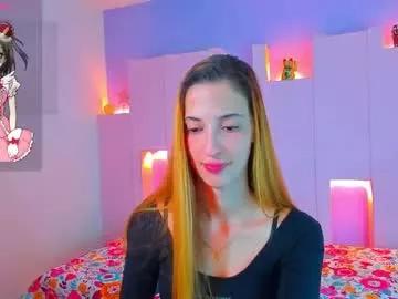 cam to cam sexiness with Girls streamers. Explore the newest collection of intense camshows from our capable horny hosts.